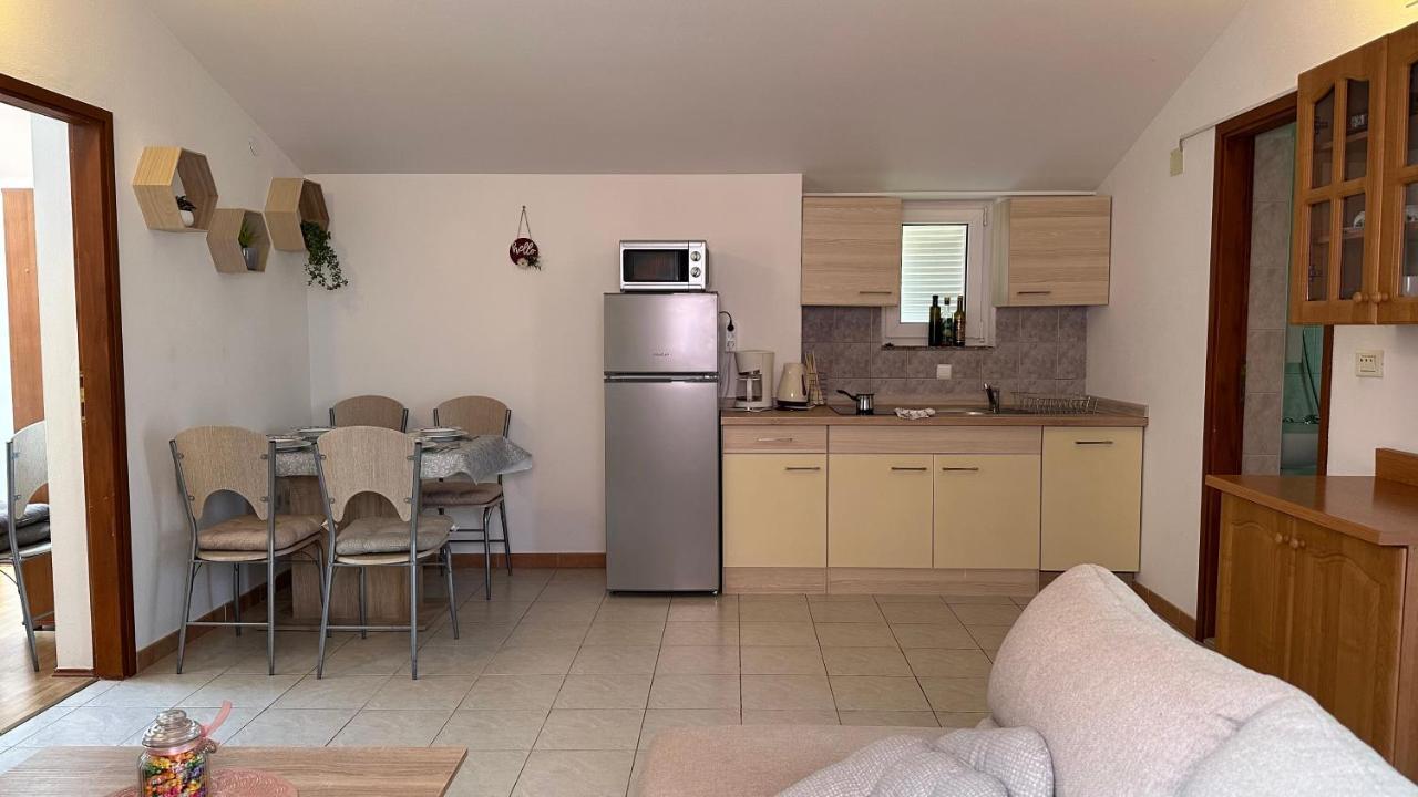 Apartment Murva เปรมันตูรา ภายนอก รูปภาพ